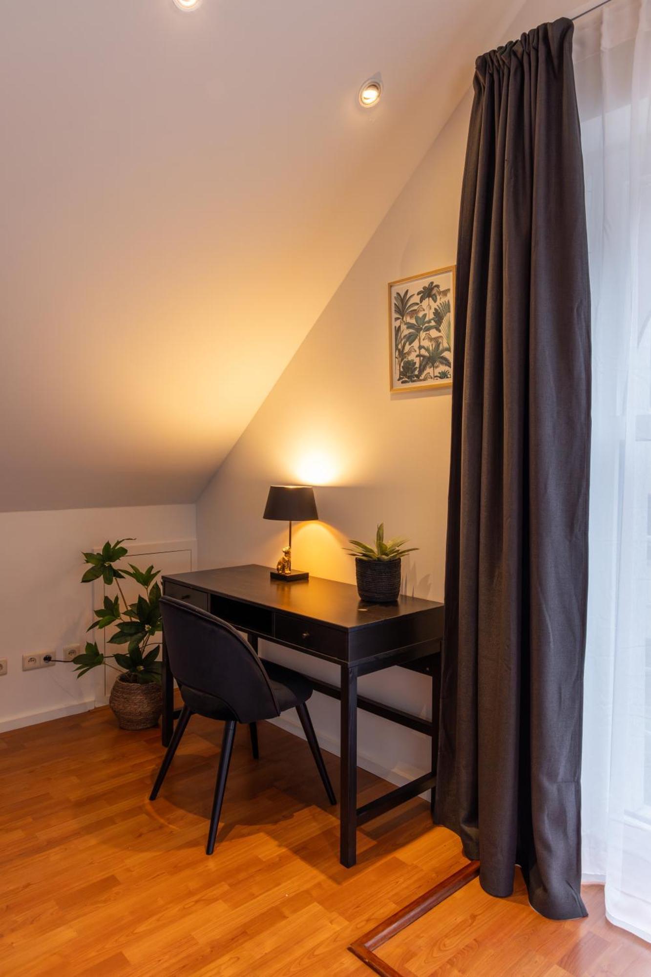 Hotel & Apartments Bibois Leuven Oud-Heverlee Kültér fotó